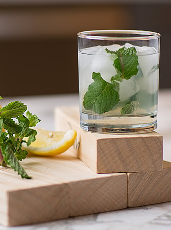 Mint Lemonade cocktail